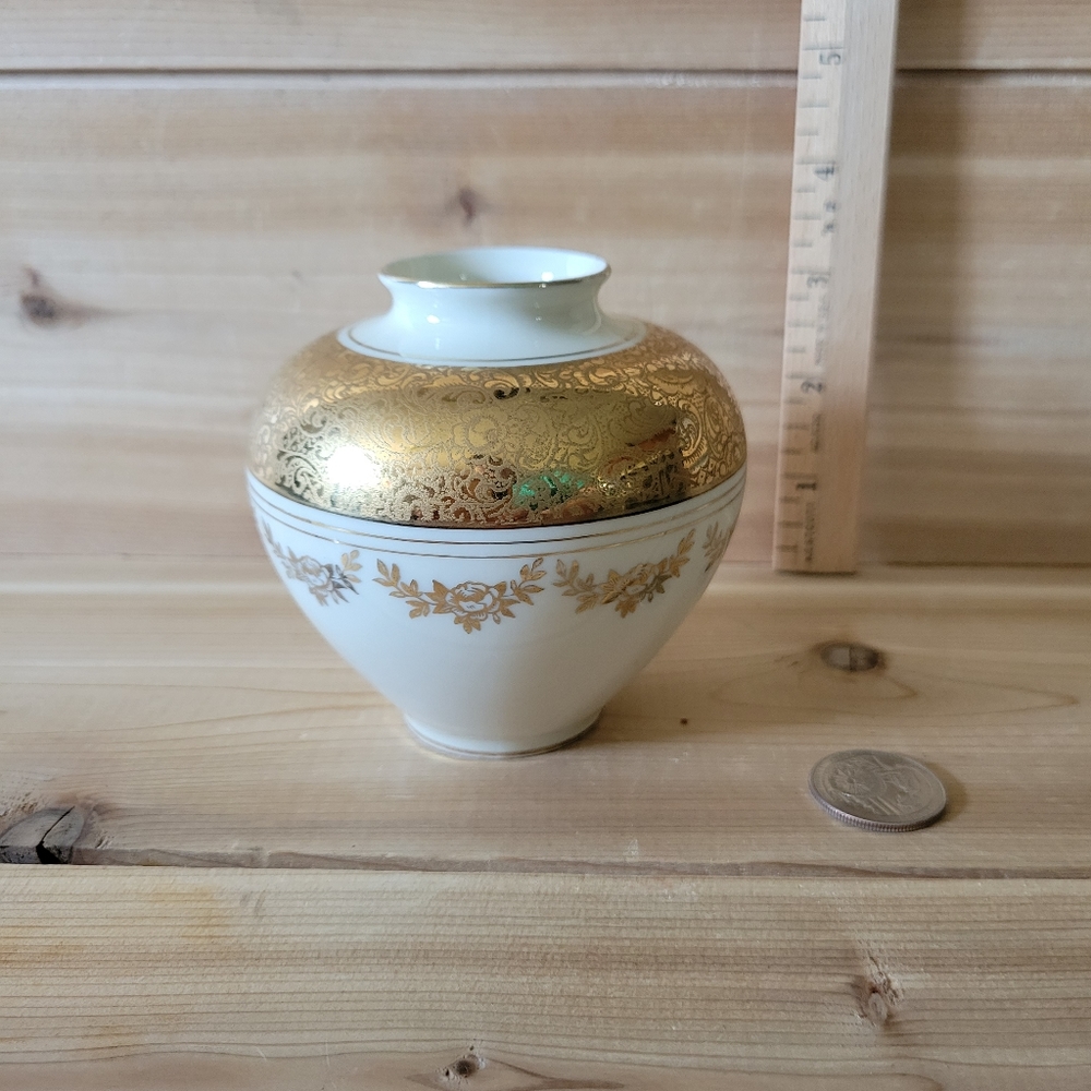 Vintage Alka Bavaria Marion Gold Gilt Porcelain Vase #79